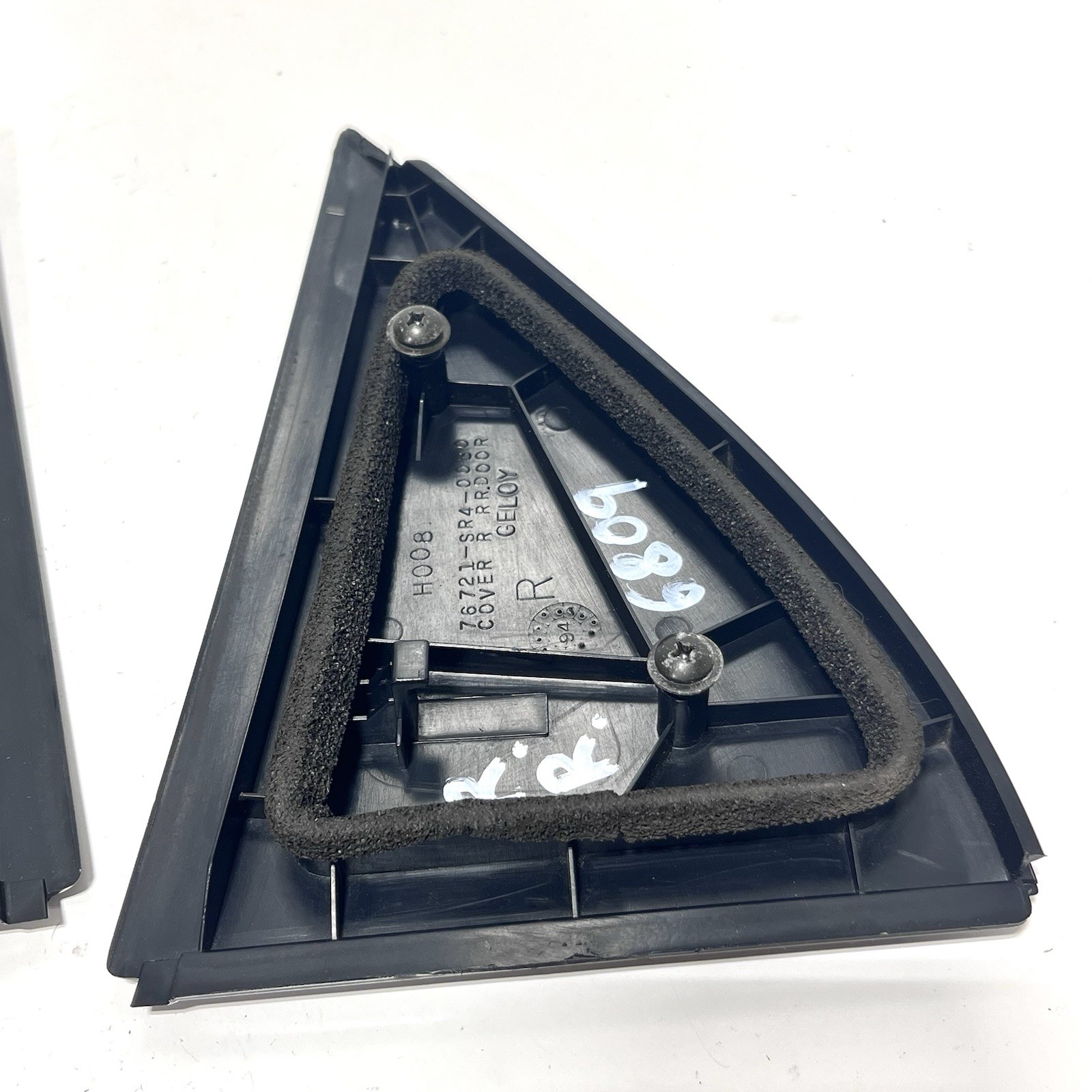 92-95 Honda Civic 4D REAR DOOR CORNER GARNISH EXTERIOR TRIM Set Left & Right OEM