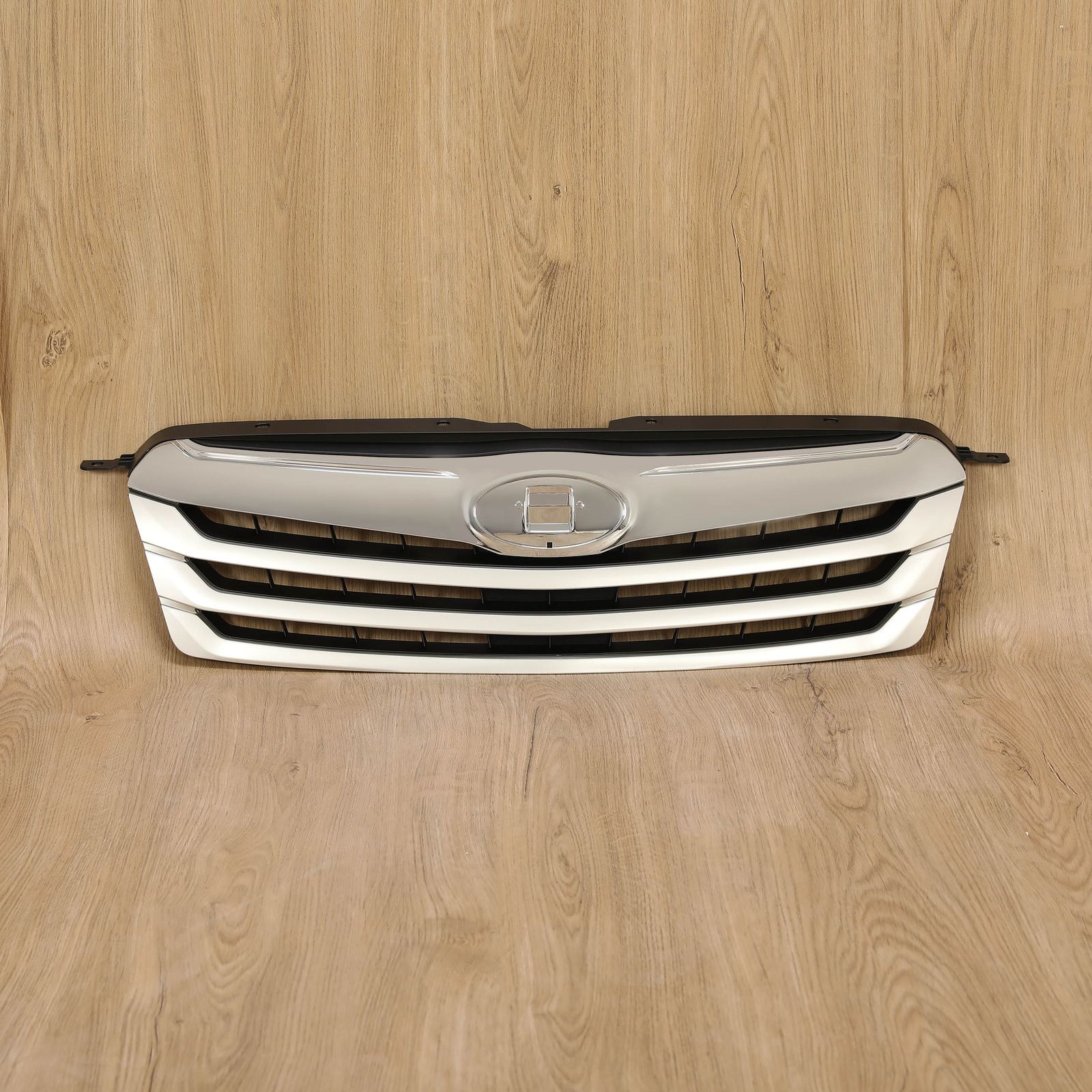 For Subaru Outback 2010 2011 2012 Chrome Front Upper Grille Grill For SU1200143