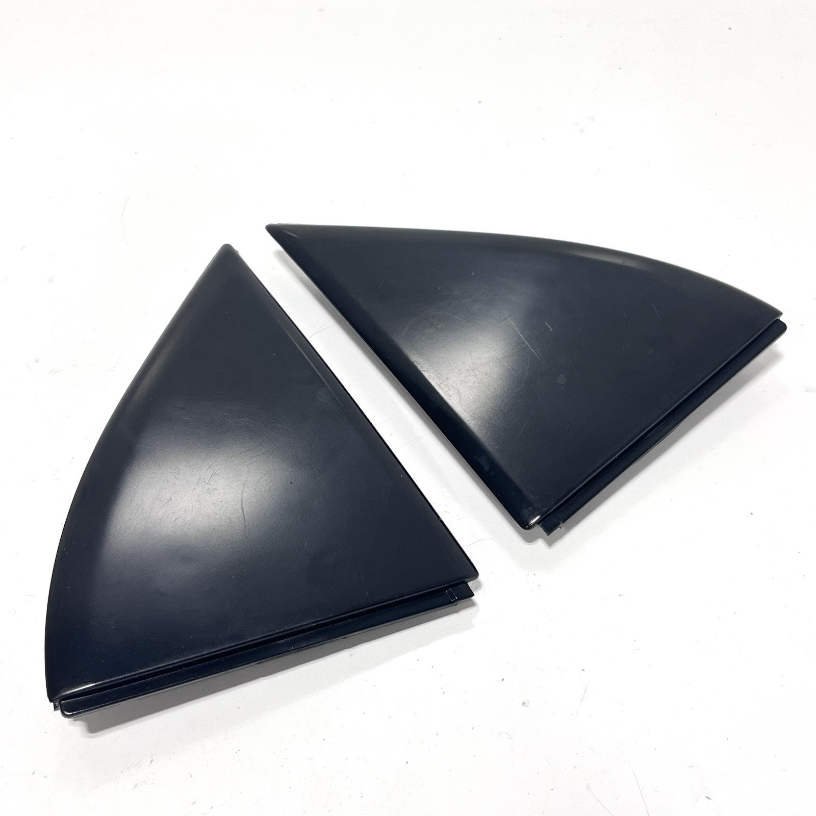 92-95 Honda Civic 4D REAR DOOR CORNER GARNISH EXTERIOR TRIM Set Left & Right OEM
