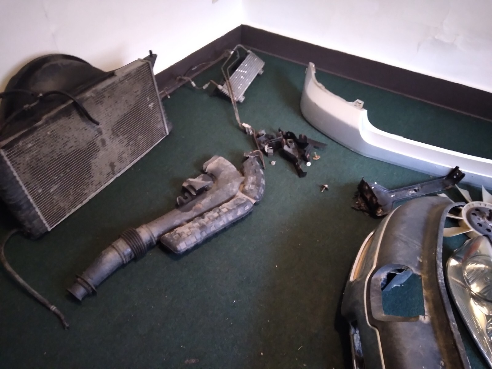 Truck 2004 F150 Parts Core Support, front bumper,head lights, etc