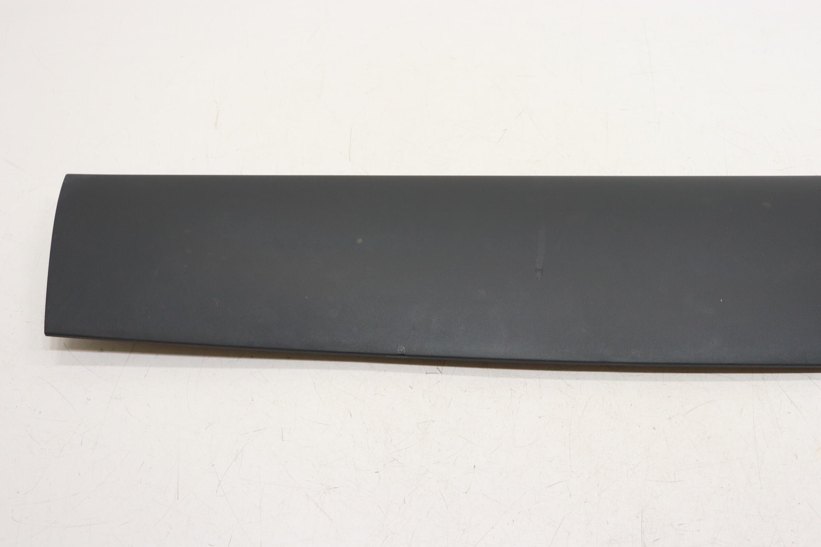 2019 – 2026 MERCEDES SPRINTER 2500 W907 REAR RIGHT QUARTER REARWARD MOLDING OEM