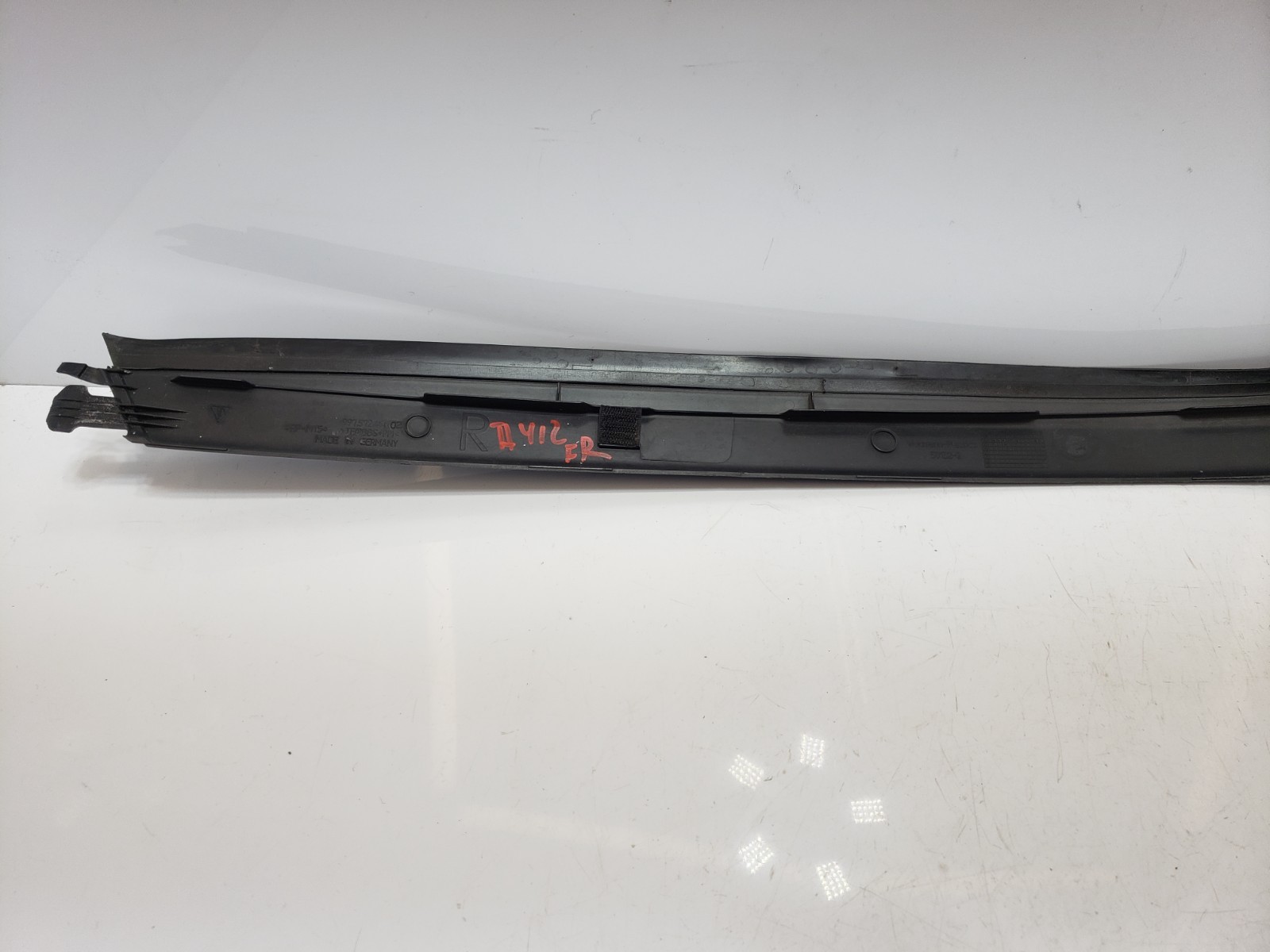 ✅ 05-12 OEM Porsche Boxster 987 Front Right Hood Bonnet Trunk Trim Panel Molding