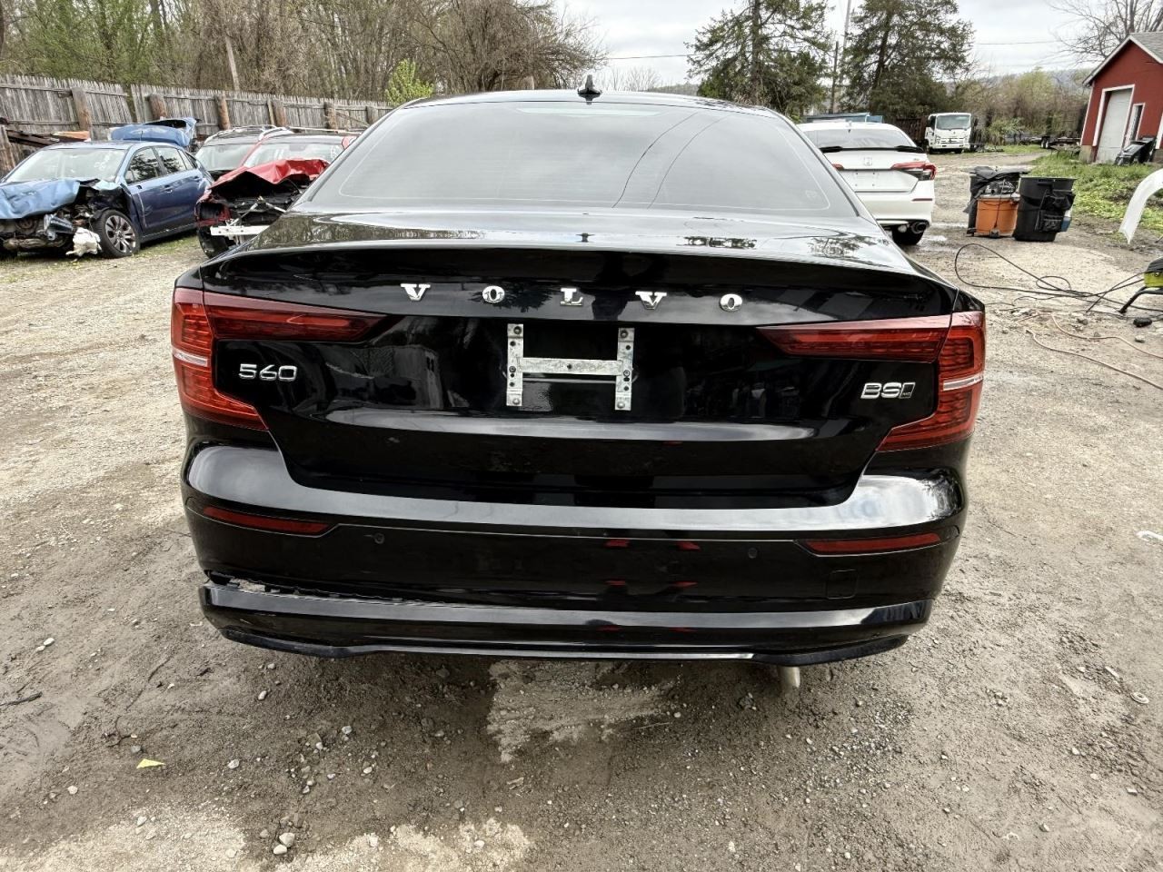 2019-2023 Volvo S60 Right Passenger Side Rocker With Post Black