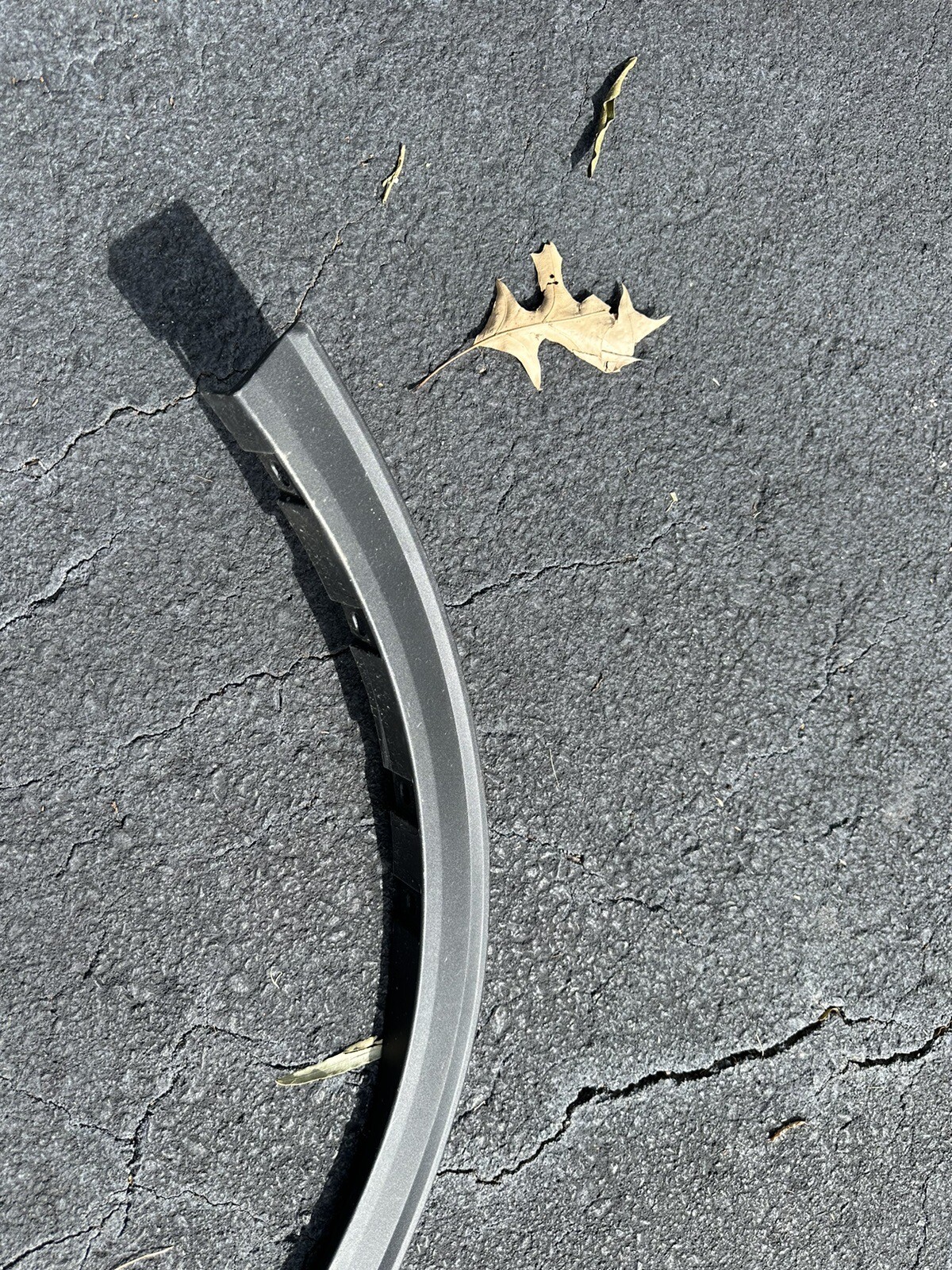 2020-2022 FORD ESCAPE FRONT LEFT DRIVER SIDE FENDER WHEEL ARCH FLARE MOLDING OEM