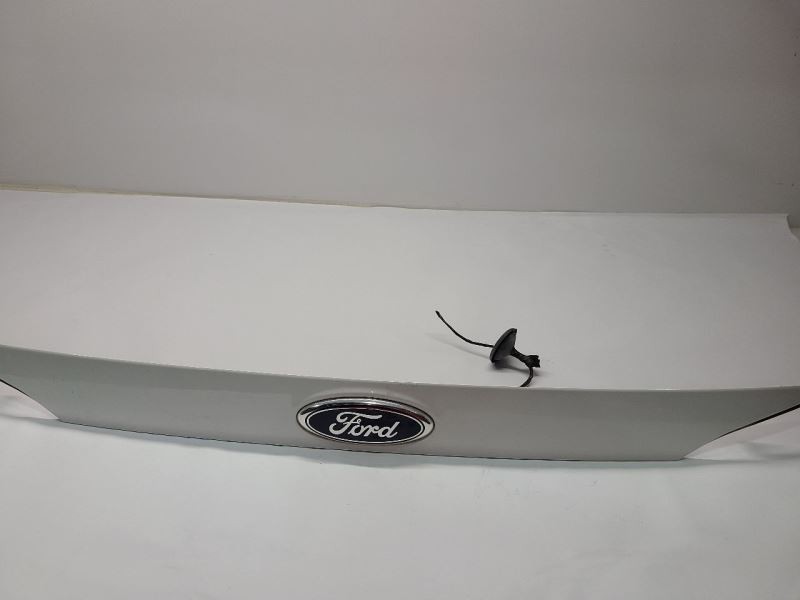 2012 12 FORD FOCUS TRUNK LID FINISH PANEL