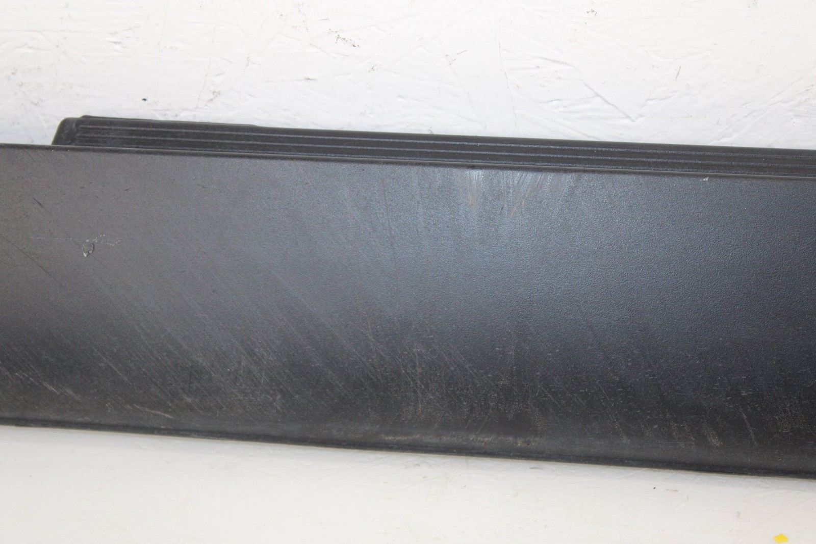 2015-2023 Dodge Challenger Left Rocker Panel Molding OEM RC74