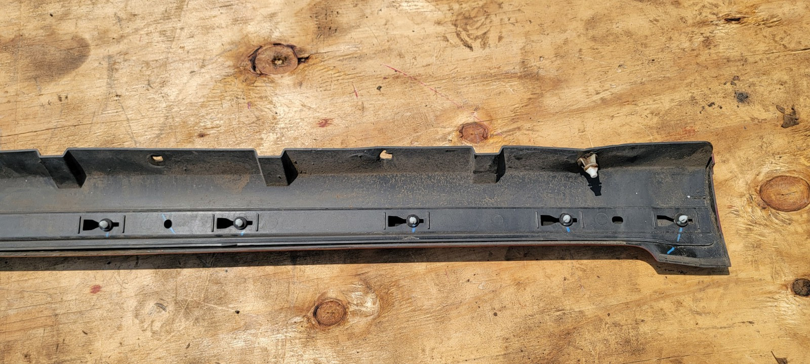 2012 Fiat 500 Sport Right Side Rocker Molding Skirt OEM 55108424