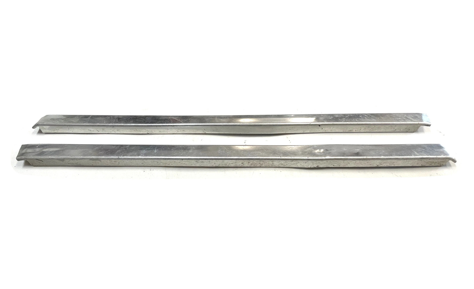 Jeep CJ5 rocker molding stone guard factory trim 76-83 AMC left right
