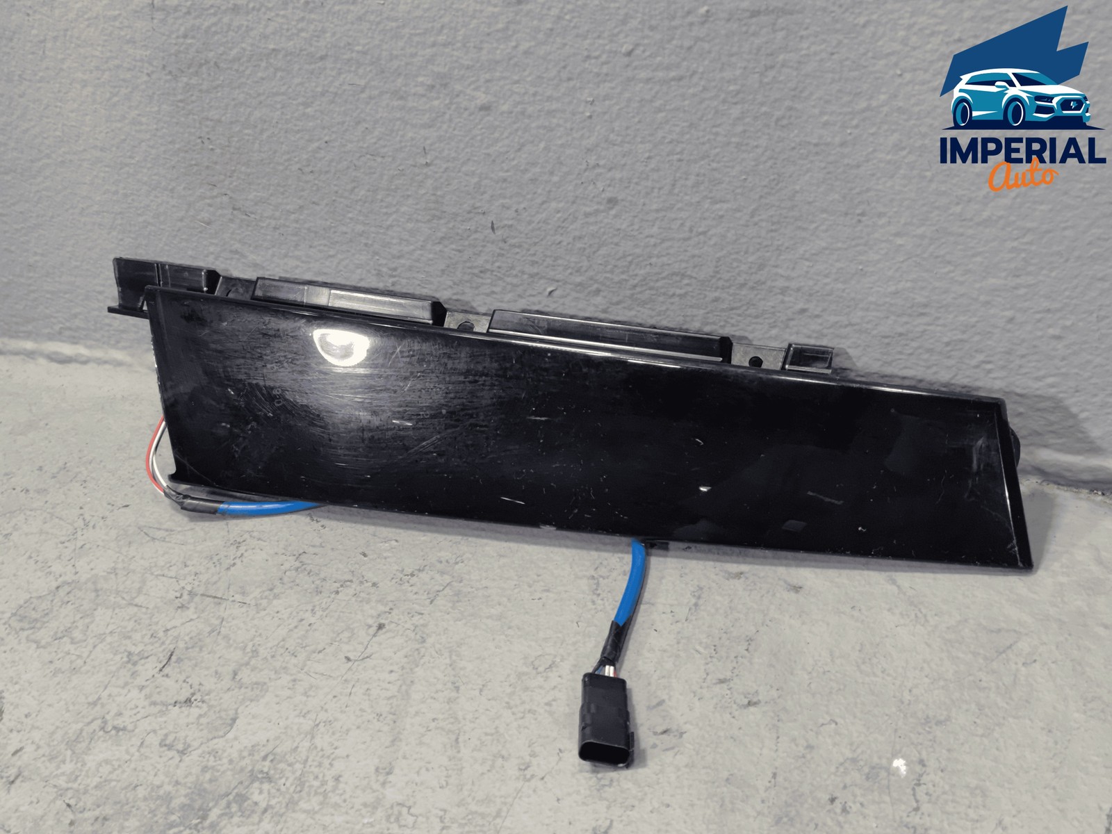 2013-2020 Ford Fusion Front Left Door Window B Pillar Applique Molding OEM