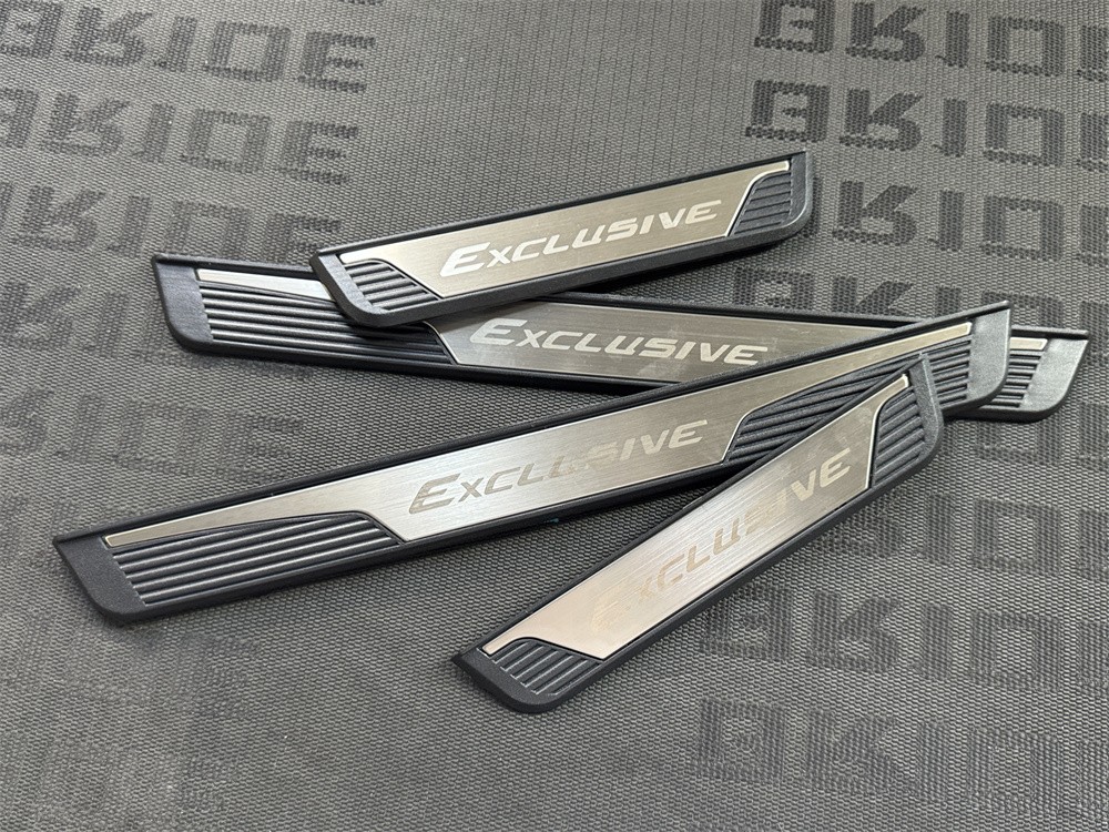 Door Sill Scuff Plate Protector for Toyota Sienna Exclusive Stainless Steel 4x