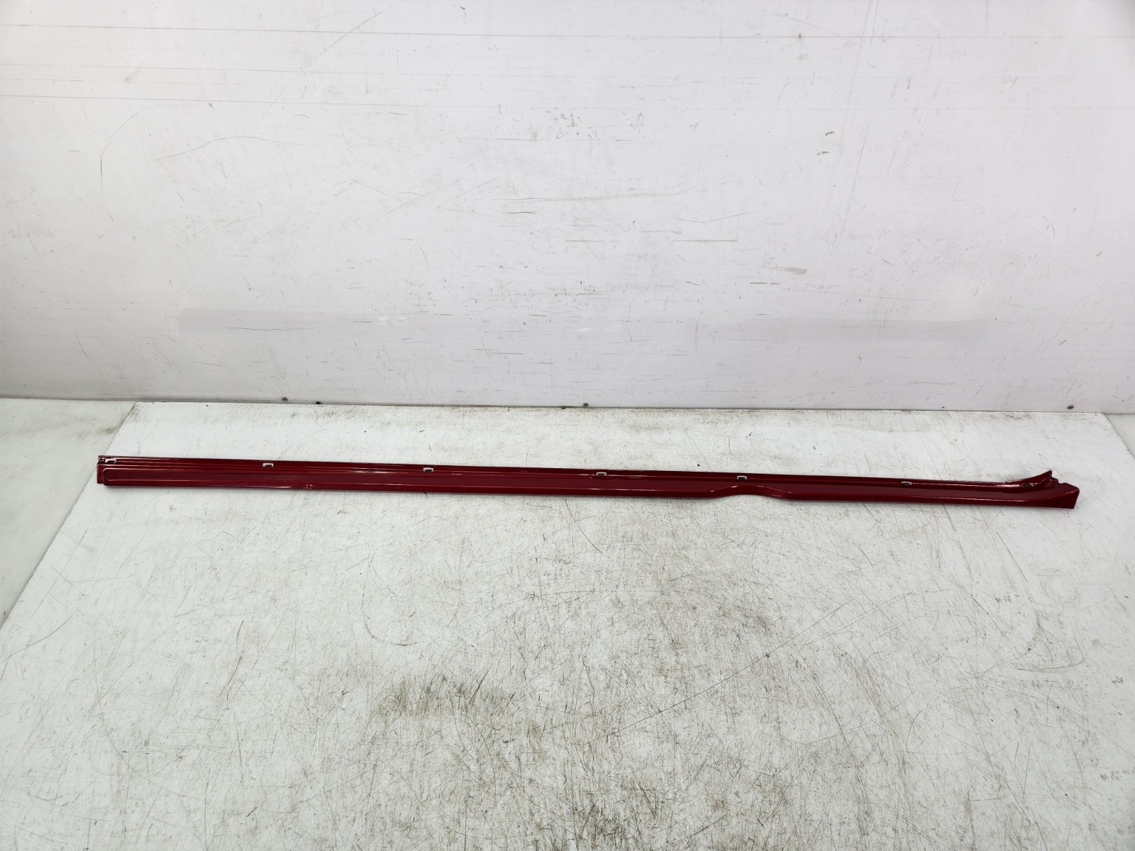 ✅ 21-25 OEM Tesla Model S Left Driver Side Rocker Panel Scuff Plate Molding Red