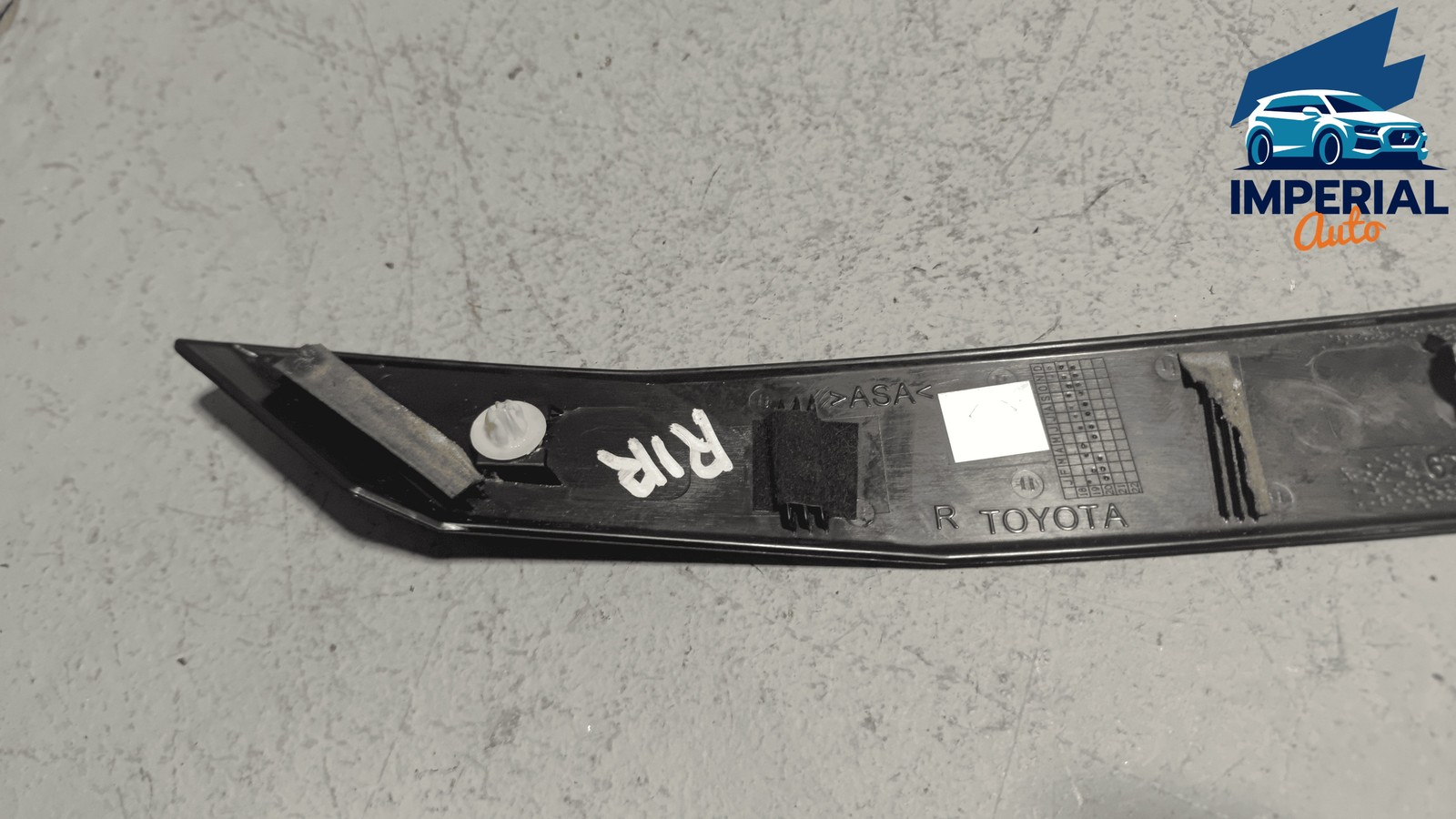 Toyota RAV4 Rear Right Passenger Side Quarter D Pillar Trim Molding OEM 2019-25