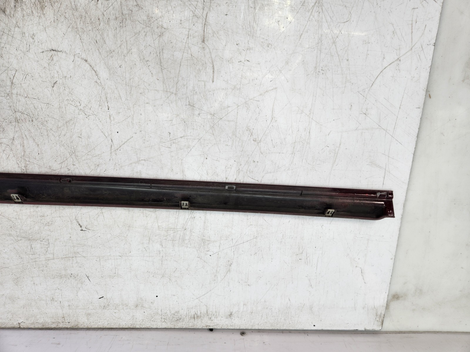 ✅ 21-25 OEM Tesla Model S Left Driver Side Rocker Panel Scuff Plate Molding Red