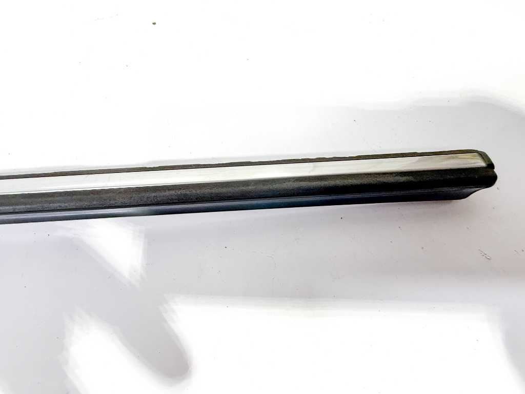 66-72 Mercedes W108 W109 LWB Rear Left Center Chrome Door Molding 1097301780