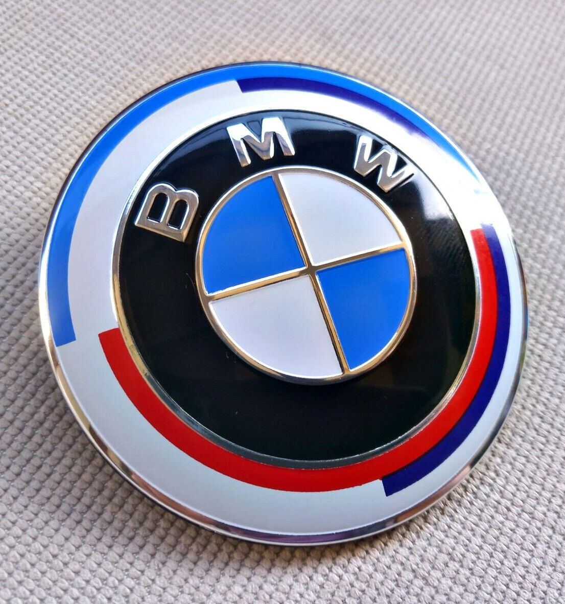 2 pieces SET 82mm+74mm bonnet AND trunk emblems FOR E46 E90 G20 G30