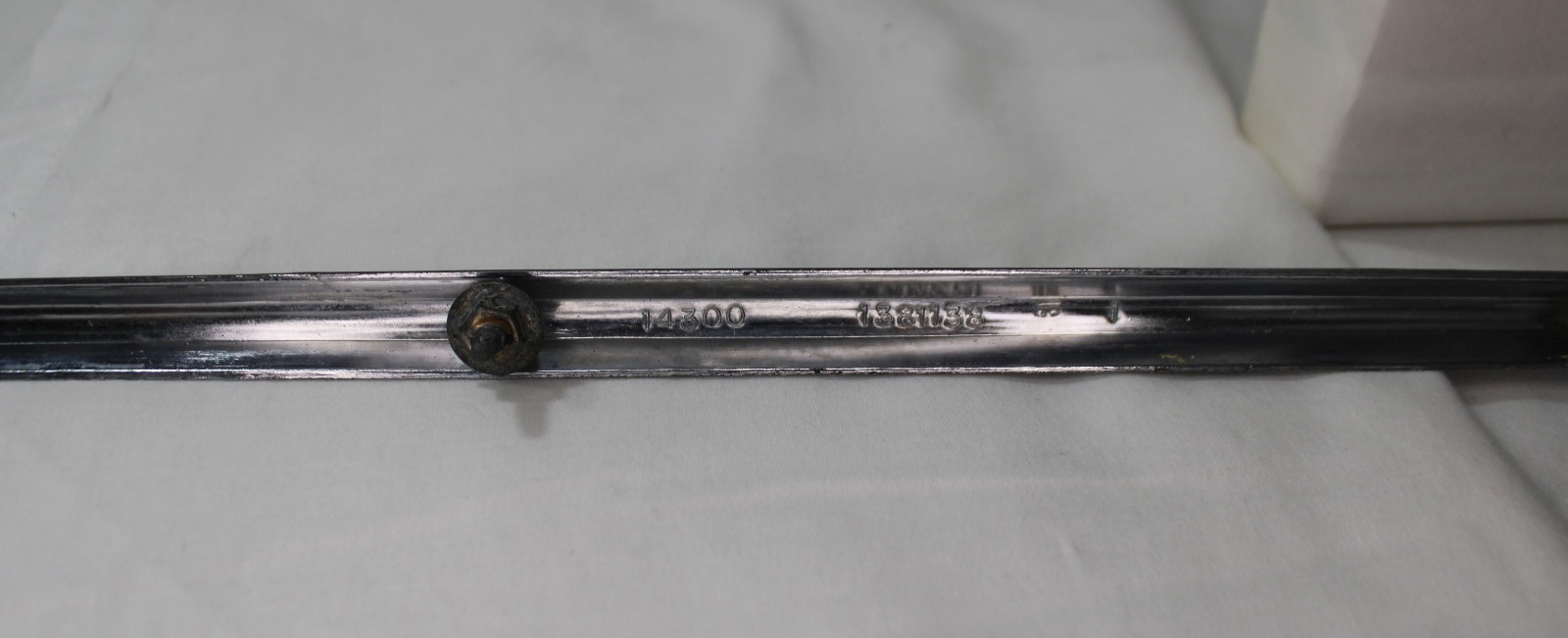 1967 BUICK SKYLARK FRONT CENTER HOOD SPEAR ORNAMENT