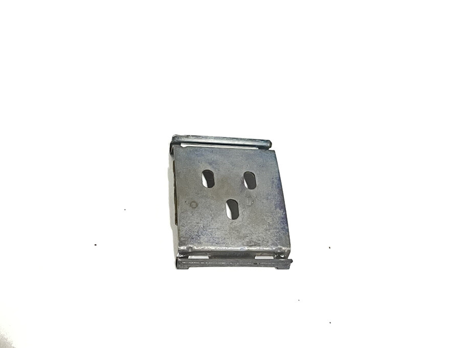 2005 CHRYSLER CROSSFIRE WINDSHIELD TRIM BODY MOULDING CLIPS HOOK 1 PIECE