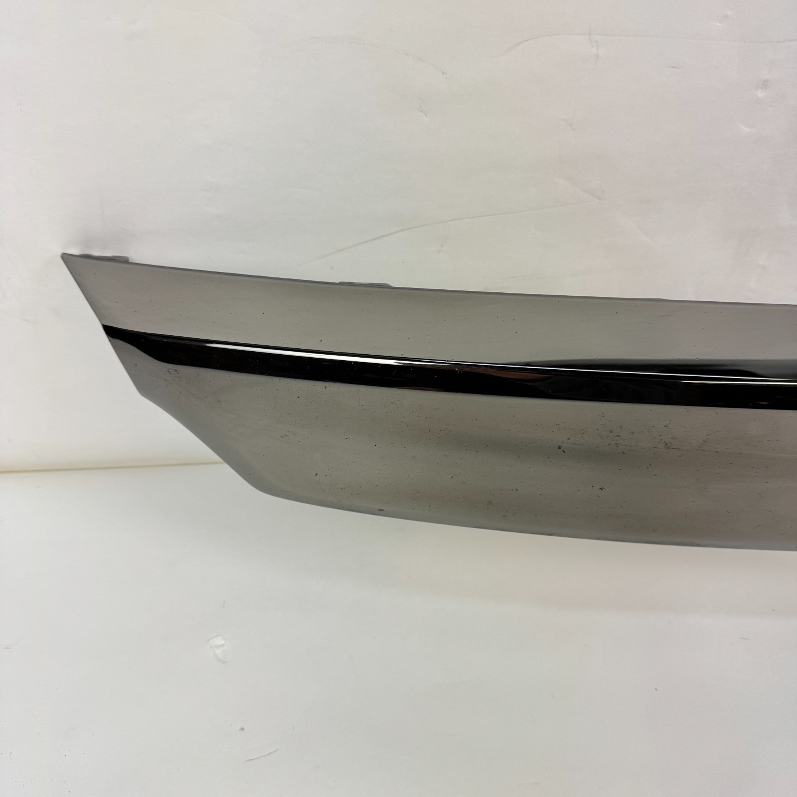 OEM 2018-2020 Honda Accord Dark Chrome Front Upper Grille Molding 71122-TVA-A11