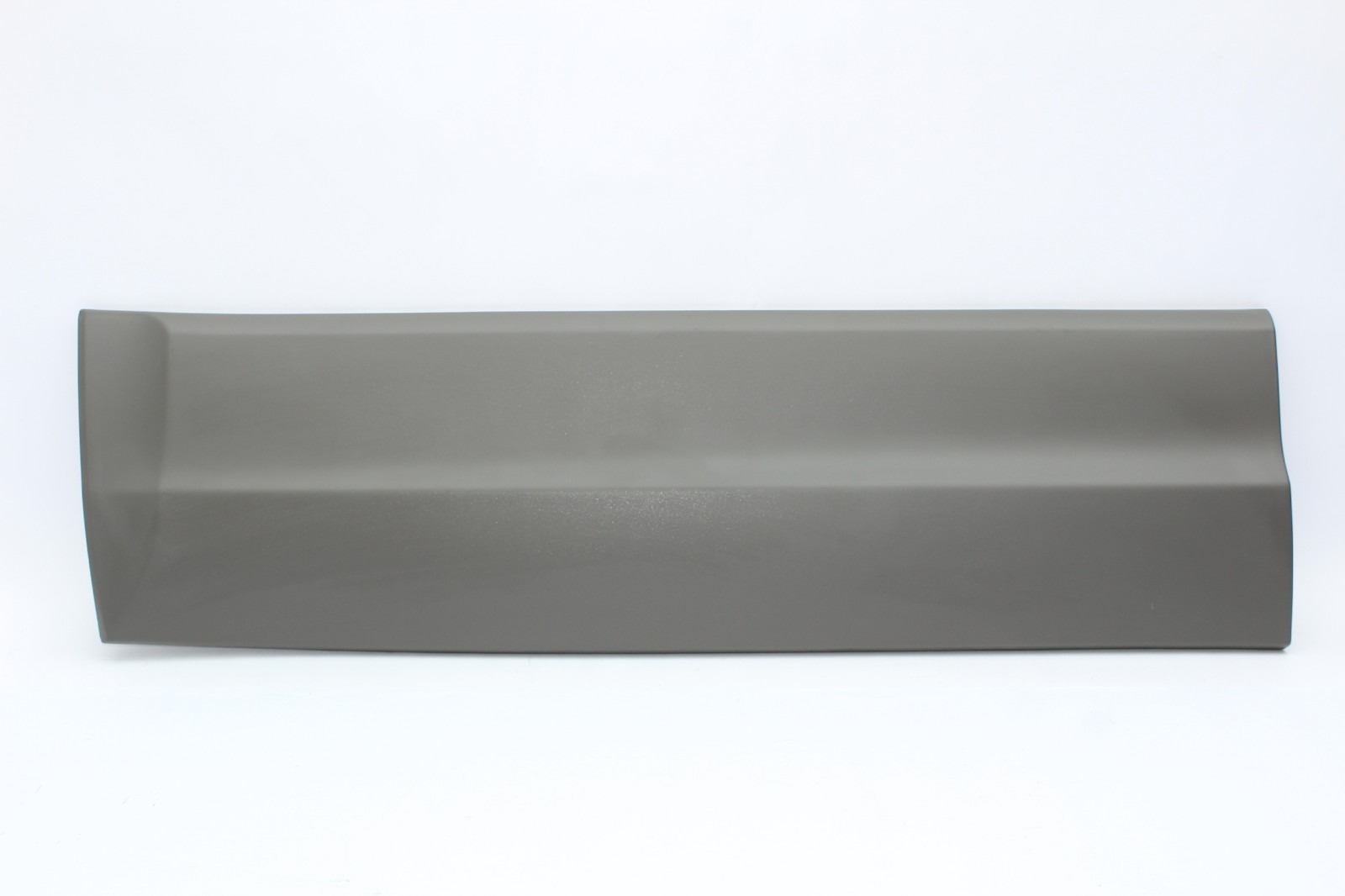 OEM✅ 2001-2004 Mazda Tribute Front Left Driver Side Lower Door Molding Trim
