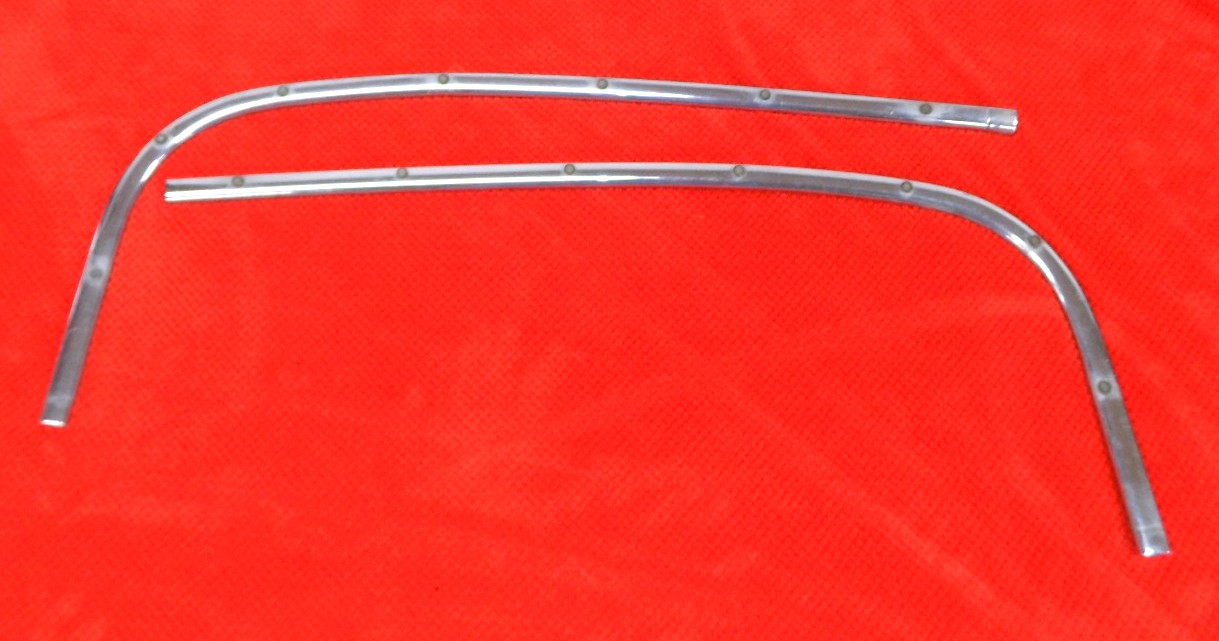 1959 1960 CADILLAC SERIES 62 CONVERTIBLE PINCH SNAP BUTTON TRIM MOLDING