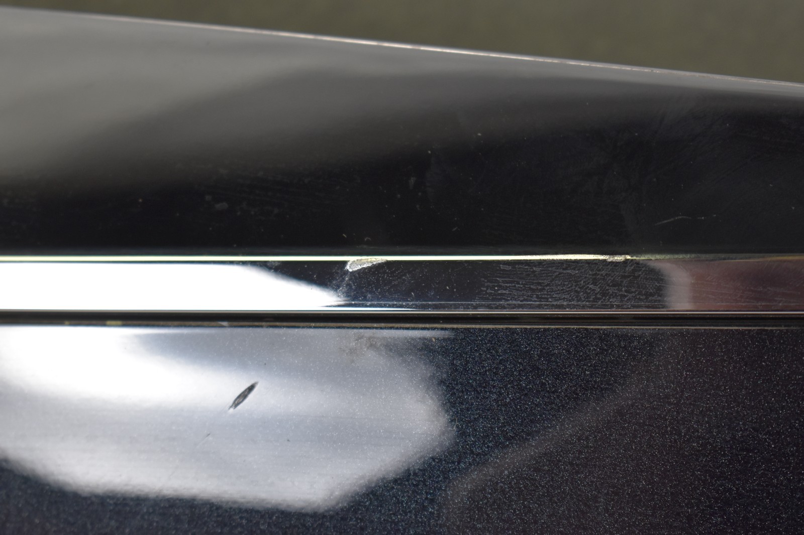 2023 Kia Sportage Rear LEFT Door Lower Molding Trim Oem