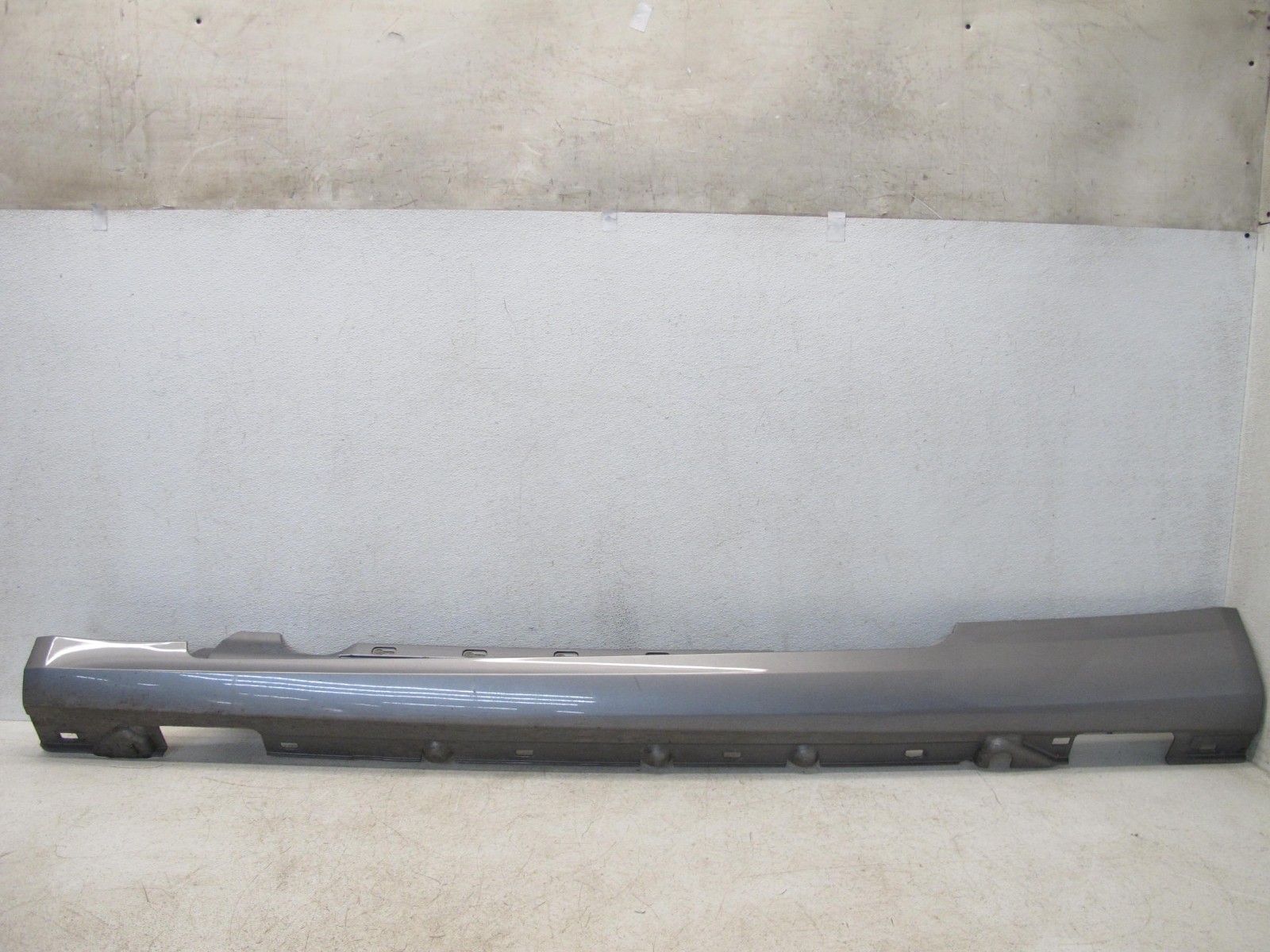 11-17 Mercedes A207 E350 Convertible Rocker Panel Guard Skirt Cover Left Oem 011