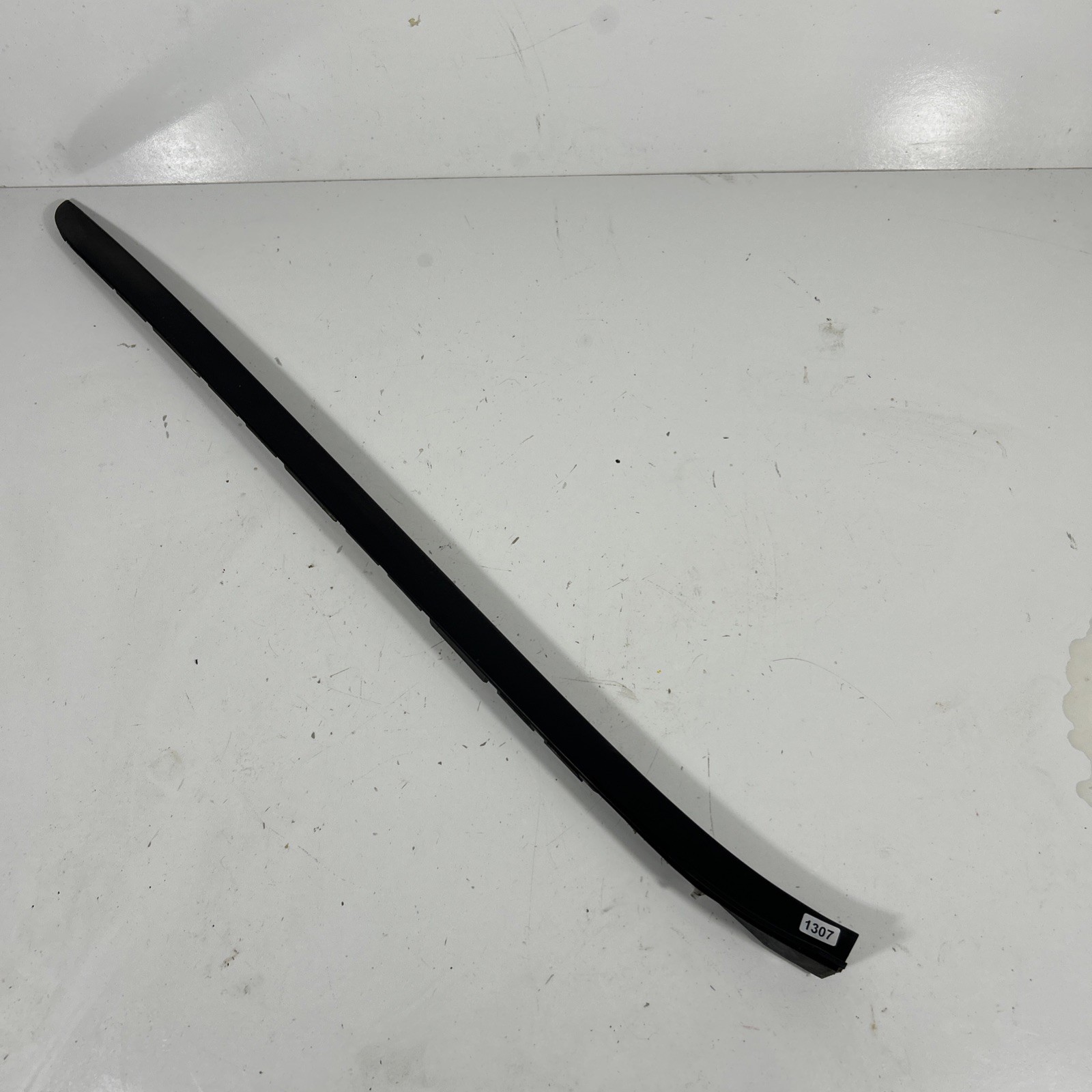 2009-2014 Honda Pilot Passenger Side Right Windshield Drip Strip Molding Trim