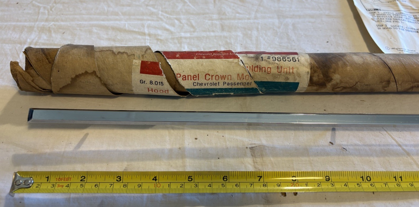 NOS Chevrolet 1966 Chevy Impala Bel Air Biscayne Hood Crown Moulding Unit 986561