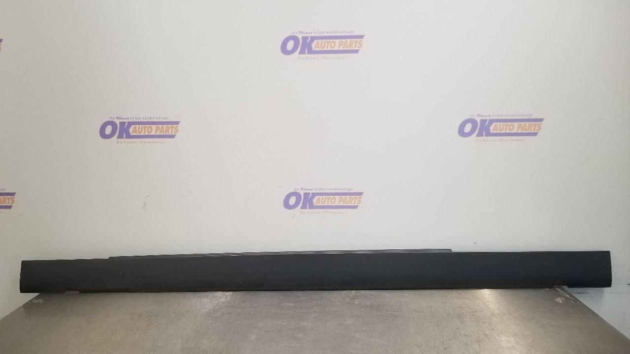 16 DODGE CHALLENGER ROCKER PANEL MOLDING SIDE SKIRT LEFT DRIVER BLACK TEXTURED