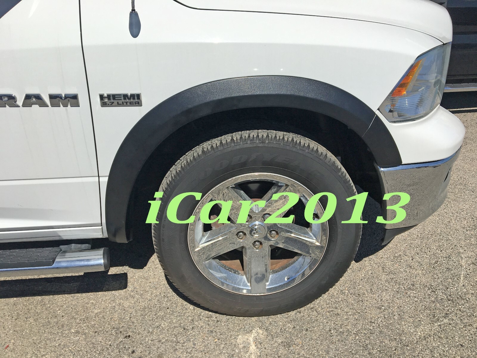 FACTORY STYLE FENDER FLARES FOR 2009-2017 RAM 1500 – OPEN BOX