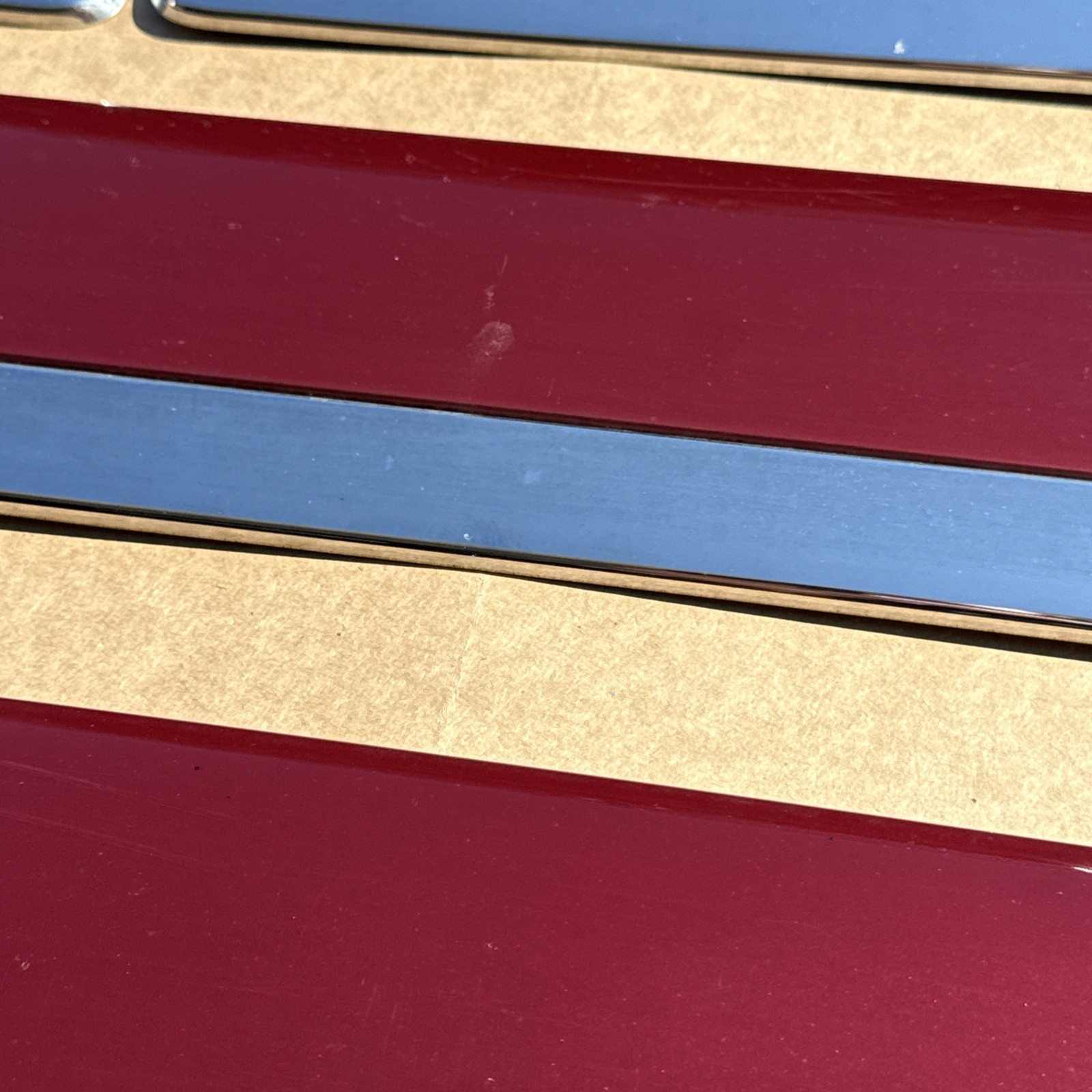 07-14 Tahoe Suburban Door Molding Trim Set Complete Front Rear 4 Pieces Red OEM