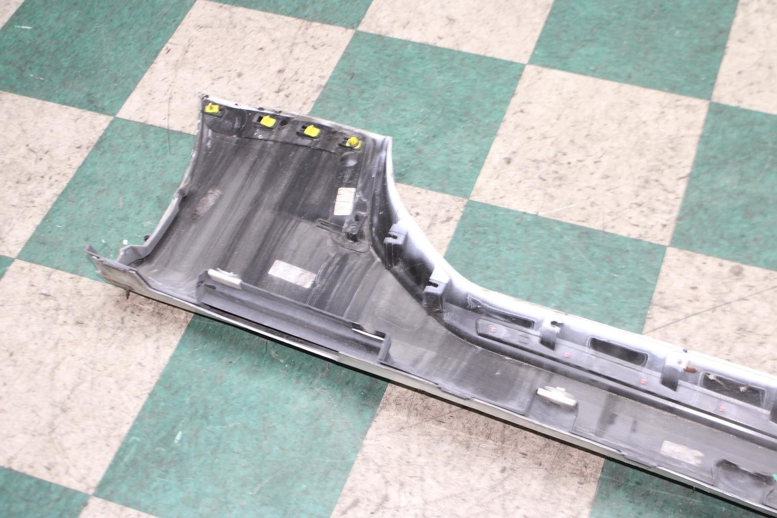 ⚠️NOTE⚠️ 16-24 Camaro Summit White Left LH Side Skirt Rocker Molding OE Panel OE