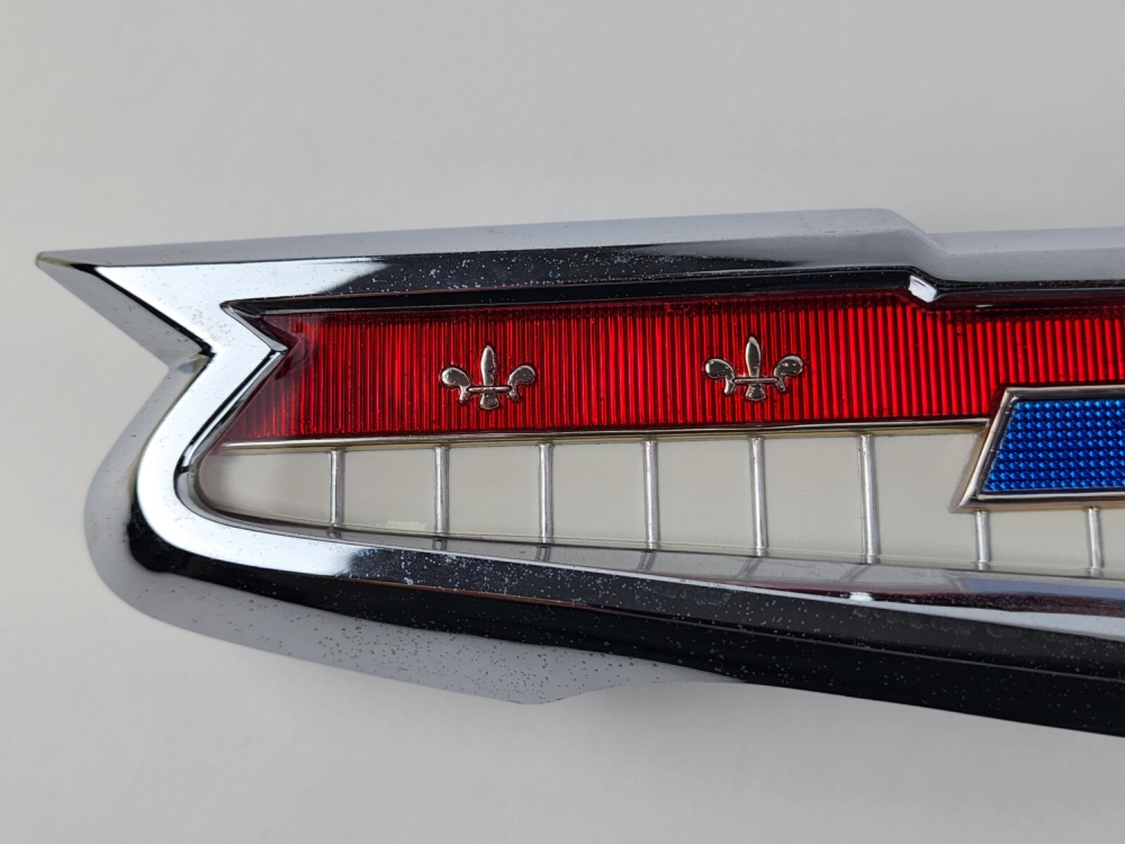 55 56 57 Chevy Trunk Emblem Badge GM Pair 3709914 NOS New Unused Made Canada