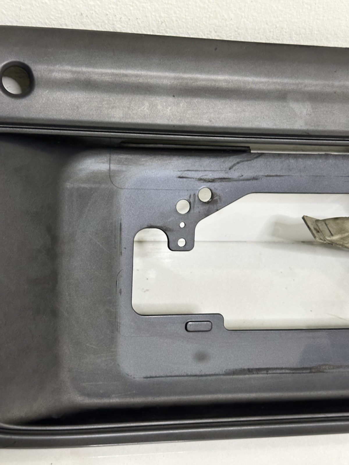 96-02 Toyota 4Runner License Plate Garnish Bracket Trim Mount Cover Genuine OEM
