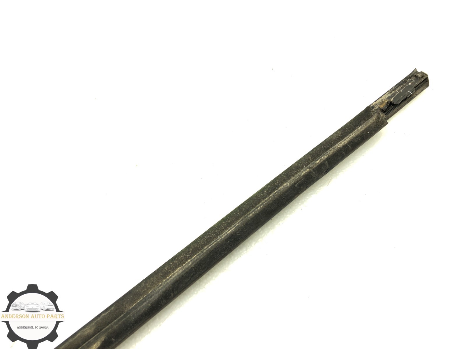 2019-2024 INFINITI QX50 RIGHT PASSENGER FRONT DOOR WINDOW BELT MOLDING OEM
