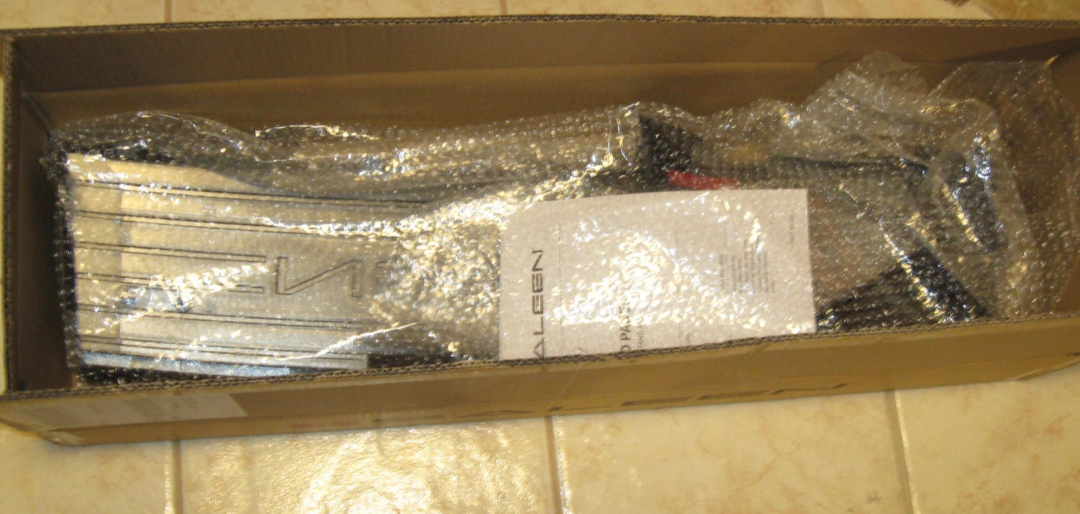 NEW IN BOX MUSTANG Saleen Decklid Panel Black (15-17 Mustang)