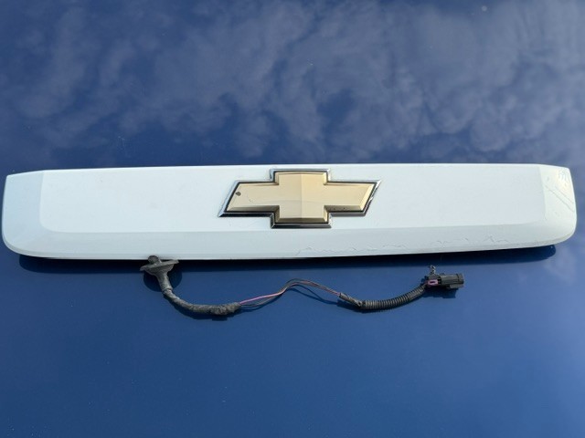 2010 Chevrolet Suburban 1500 Liftgate Molding Trim OEM ***Fast Shipping ***