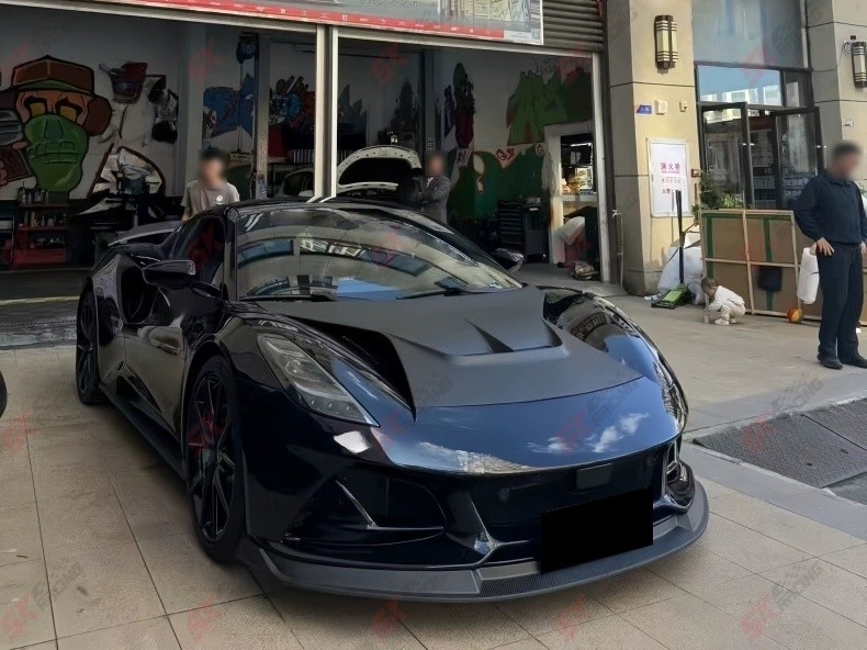 For Lotus Emira 2023+ Dry Carbon Fiber Front Rear Lip Spoiler Wing Hood BodyKits