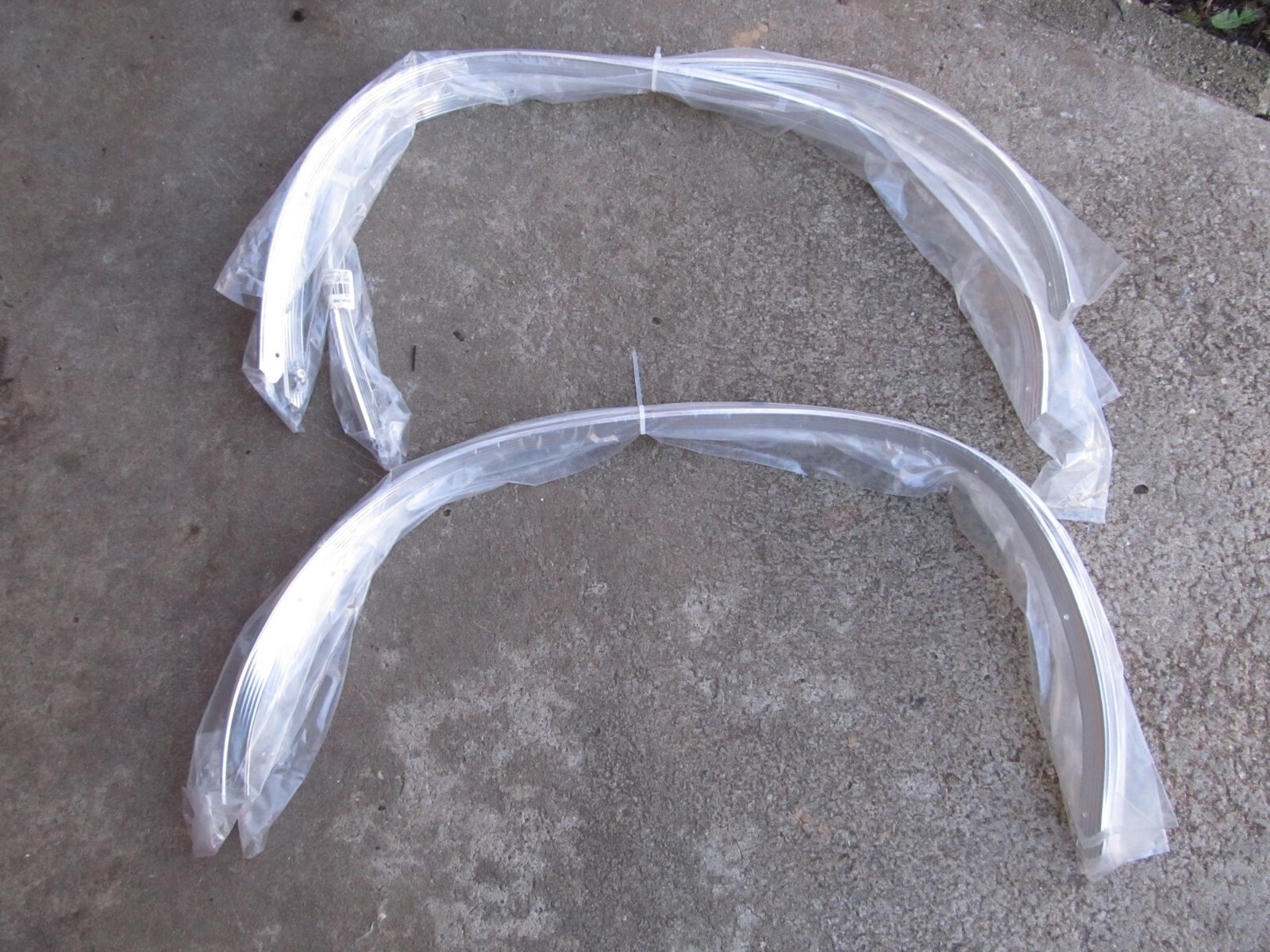 NEW Year One 70- 74 Challenger Wheel Opening Well Wheel Well Trim REAR PAIR