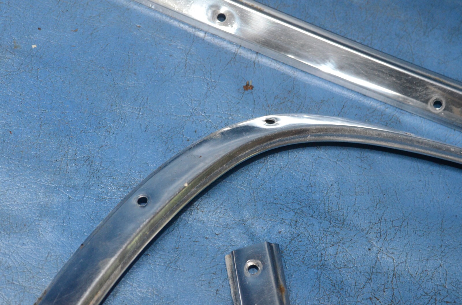 Vtg 1967 1968 Plymouth Fury III Convertible Boot Pinch Molding Trim Snap Garnish
