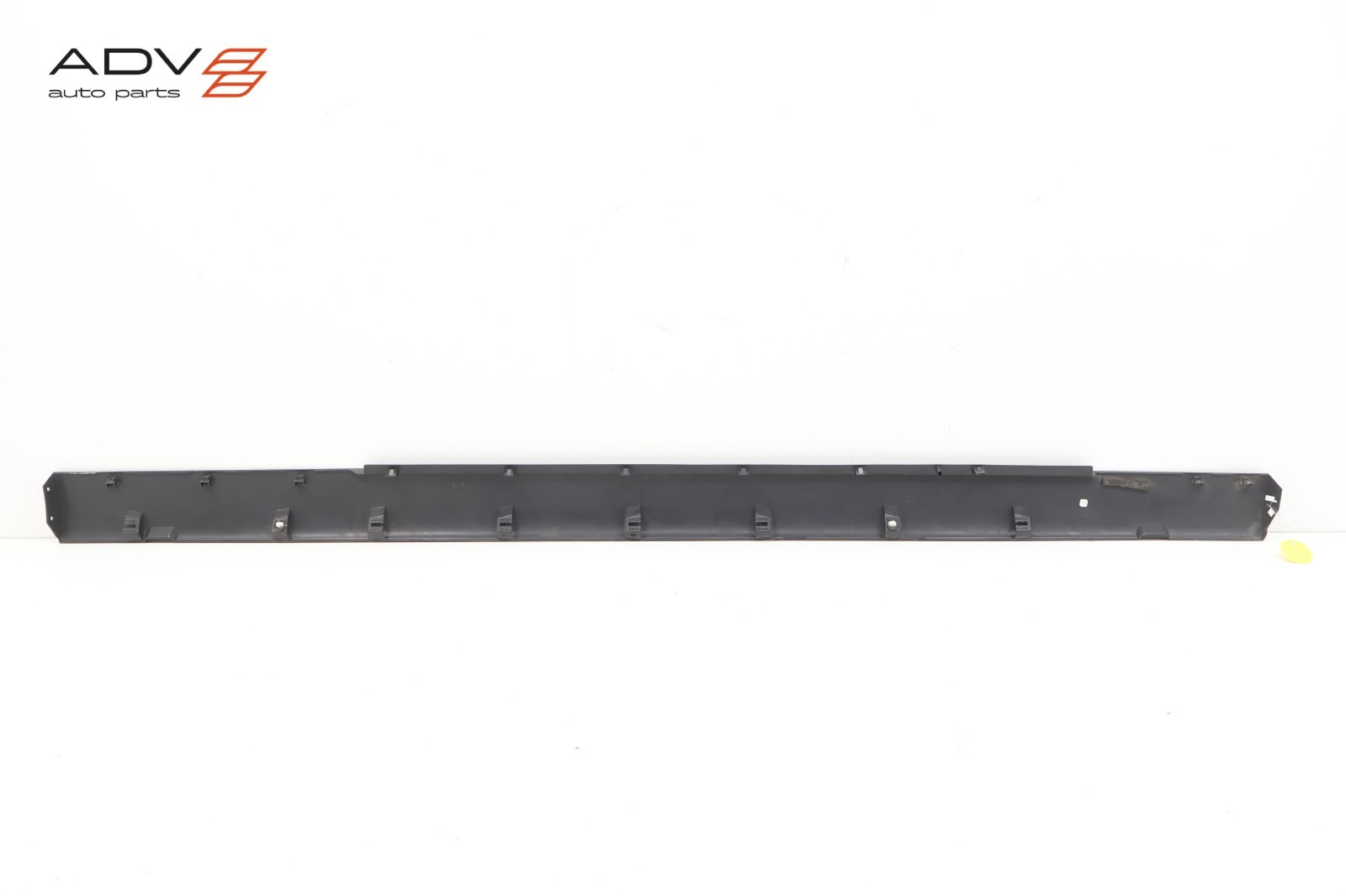 2015 – 2023 DODGE CHALLENGER LEFT DRIVER SIDE SKIRT ROCKER MOLDING PANEL OEM
