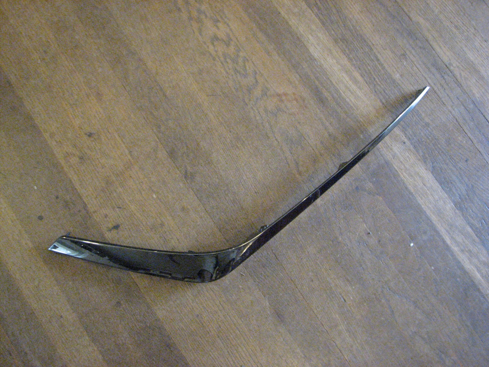 Grille Trim Grill Passenger Right MOLDING TRIM 620749HF0B Altima 2023-2025 OEM