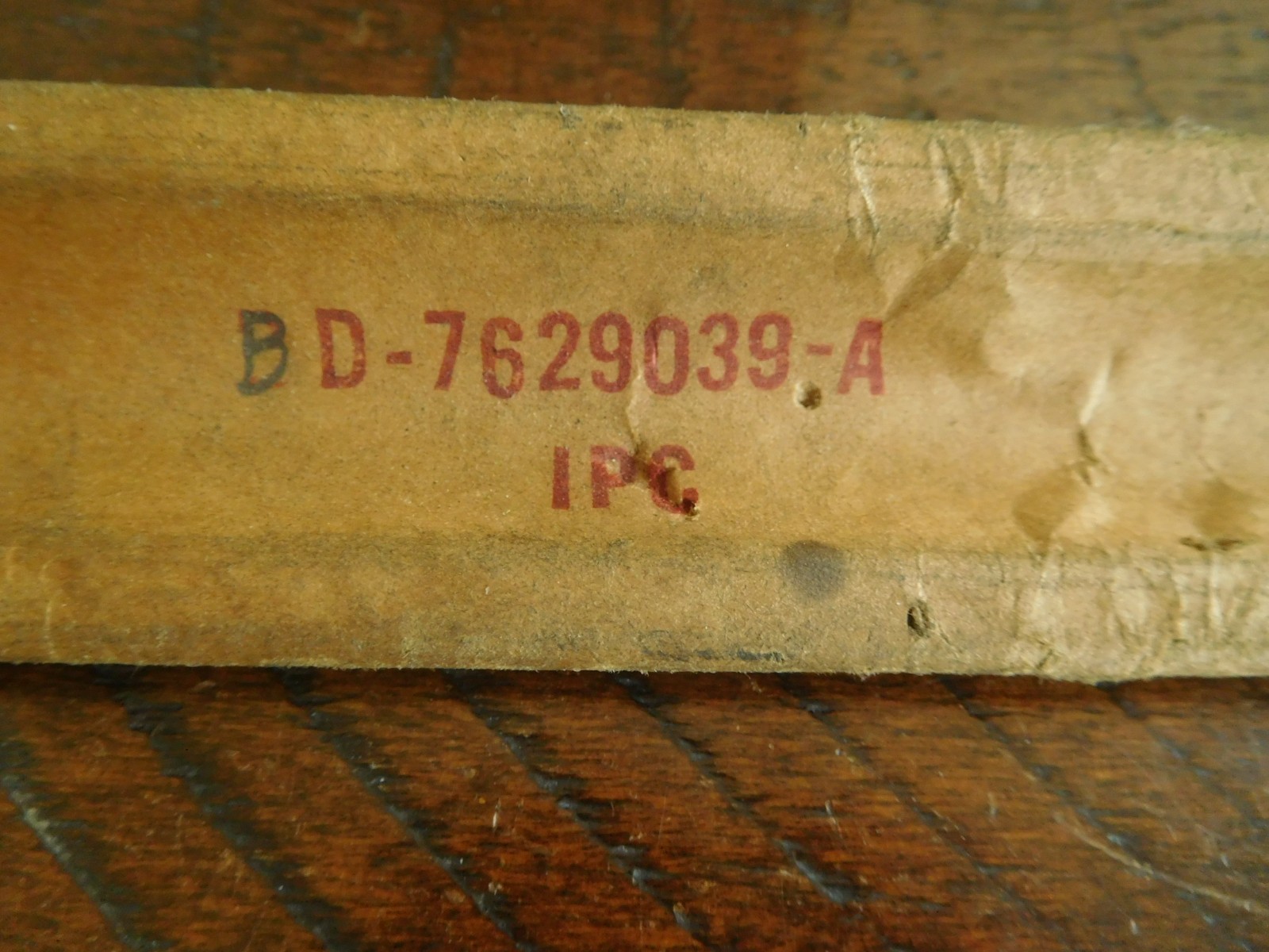 1953 Lincoln LH MOULDING QTR PANEL OUTSIDE LOWER NOS Convert FoMoCo BD-7629039-A