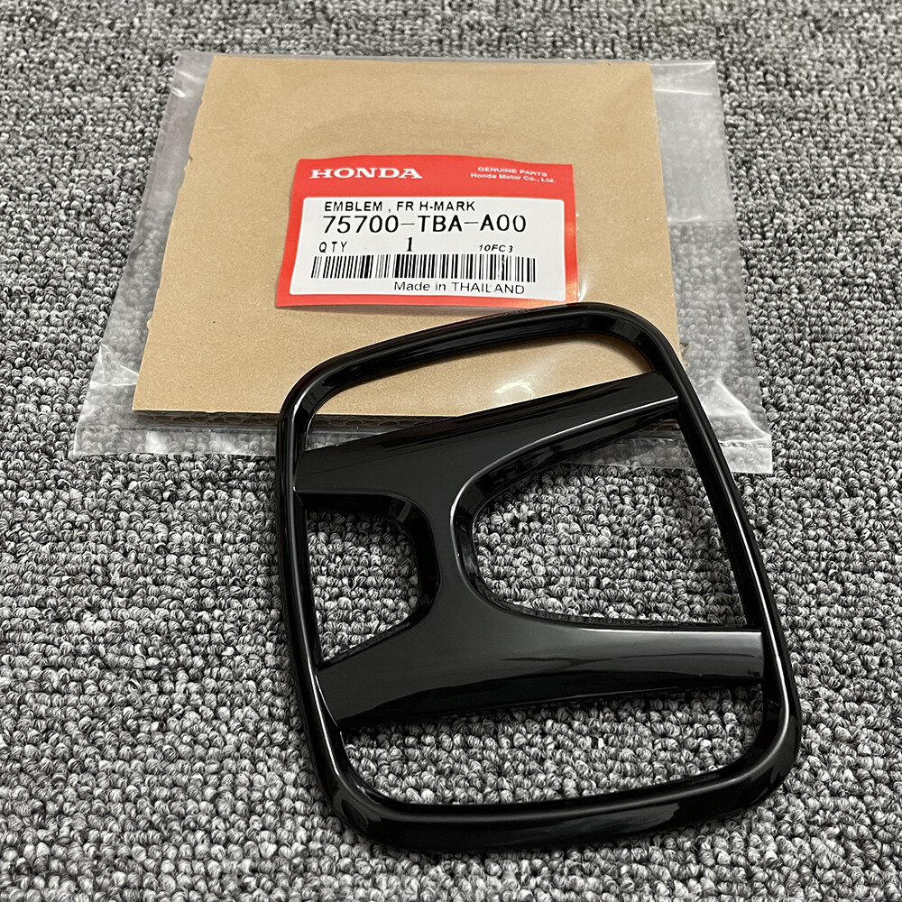 Fits Honda Civic 2016 – 2021 Front Grille Emblem Gloss Black 4DR Badge Si Coupe