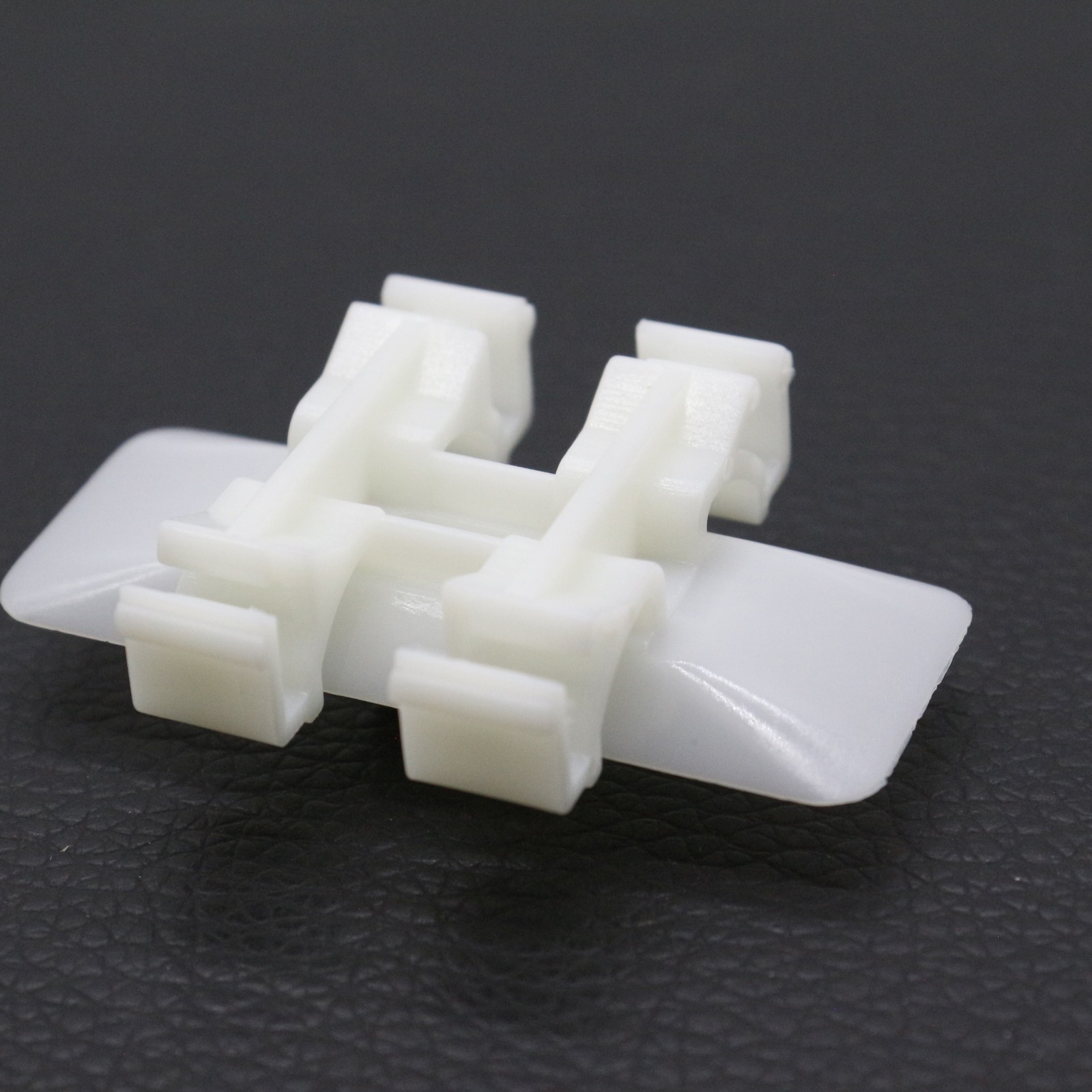 10 Pcs Body Moulding Clip For Mercedes-Benz C E S CLK-Class 1994-2009 0079887178
