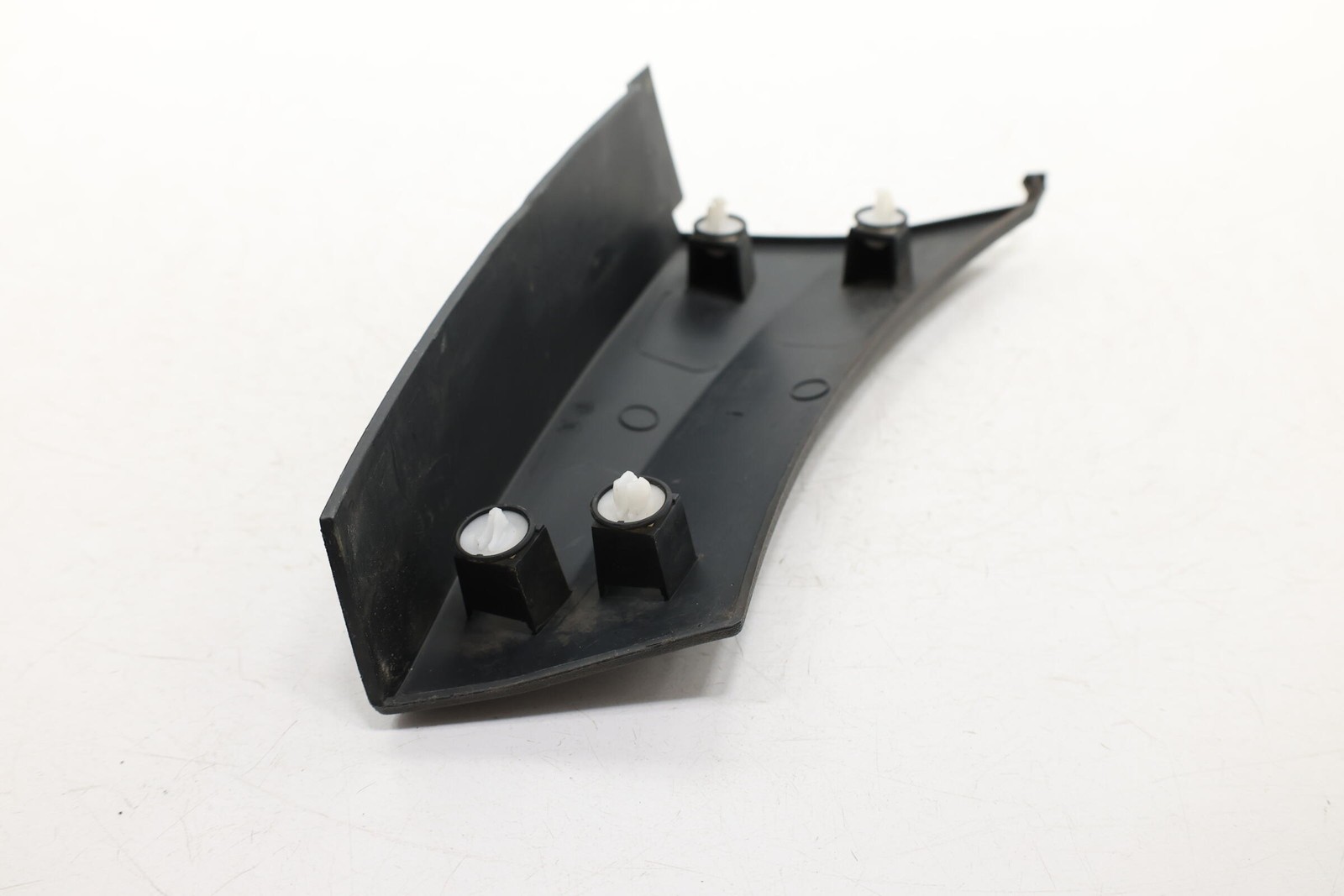 2019 – 2026 MERCEDES SPRINTER 2500 W907 FRONT LEFT SIDE FENDER LOWER MOLDING OEM