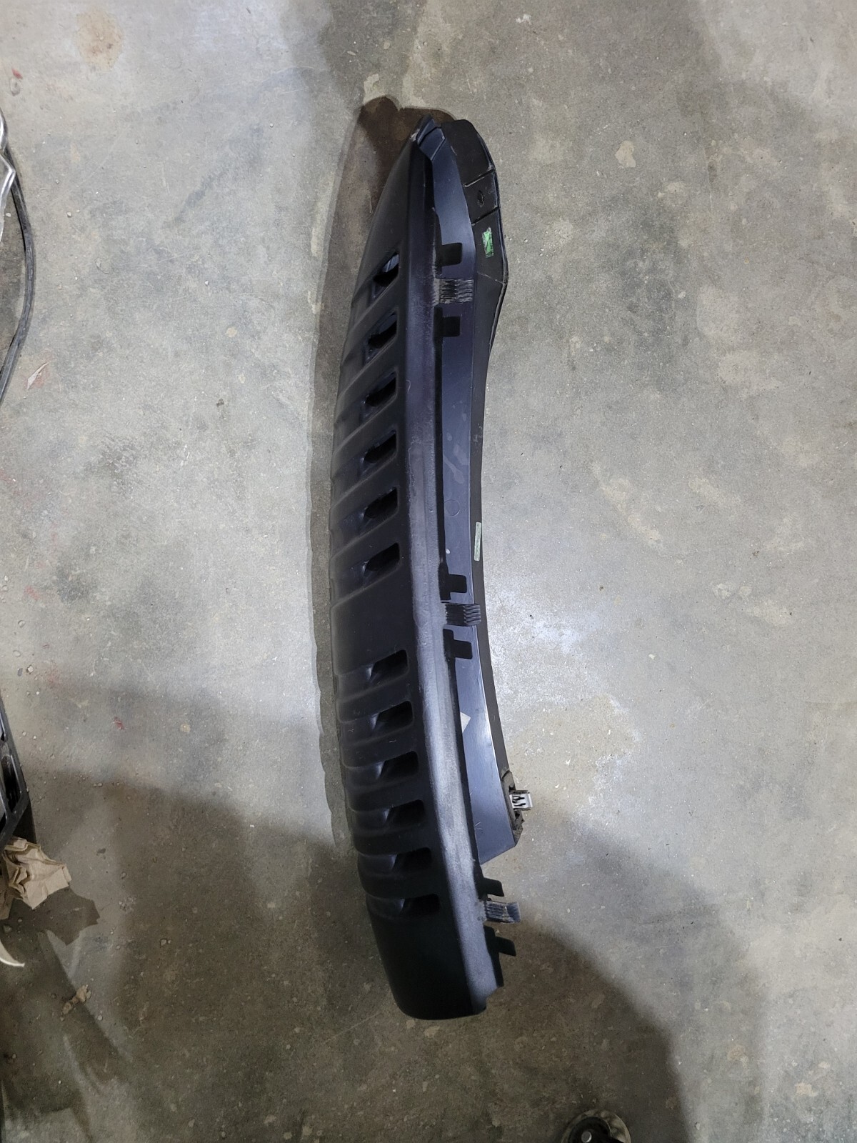 2000 2006 Chevy Tahoe Suburban Yukon Rear D Pillar Molding Trim Panel Applique