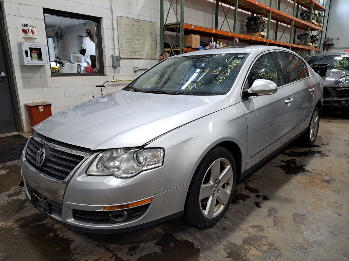 2009 Passat Upper Grille Sku#4303615