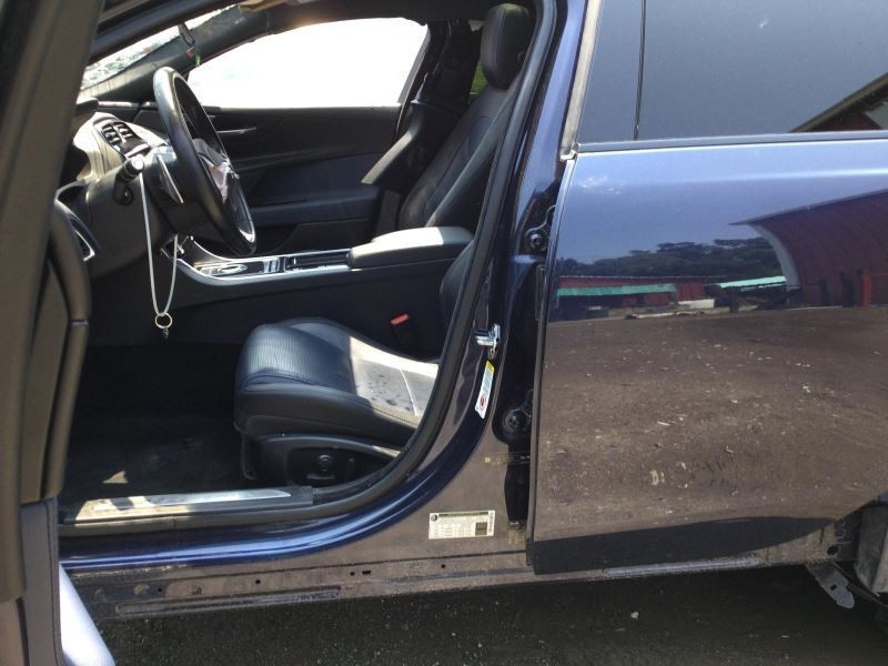 LEFT ROCKER W/POST BLUE PC:JBM FITS 17-19 JAGUAR XE 31547