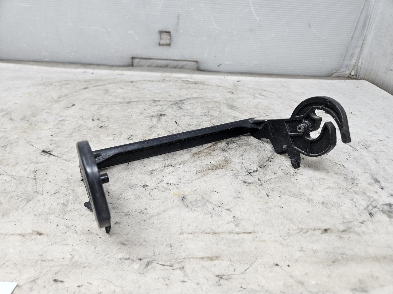 ESCALADE 2019 Body Parts Misc 32406